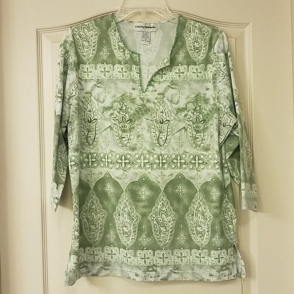 Top, green print, seed beads around neck